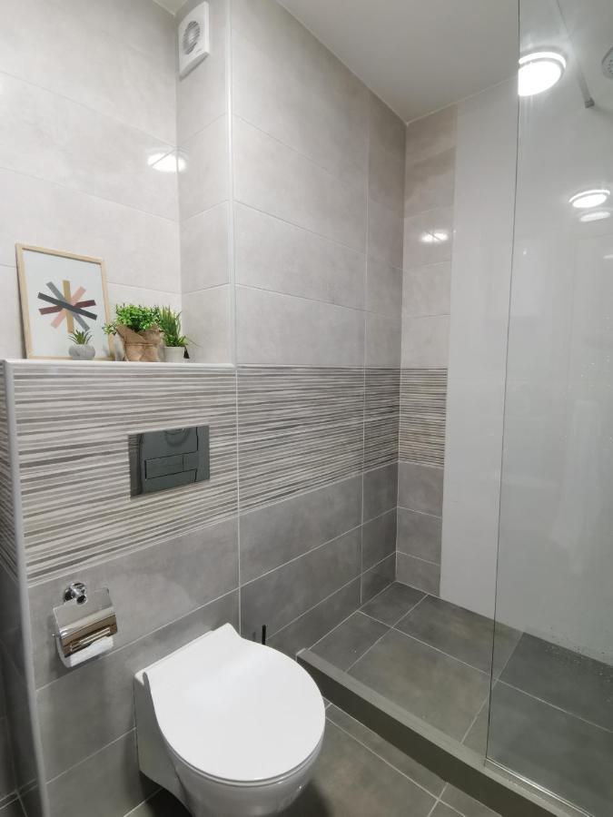 Cozy One-Bedroom Apartment At Ljubovic Park Podgorica Esterno foto