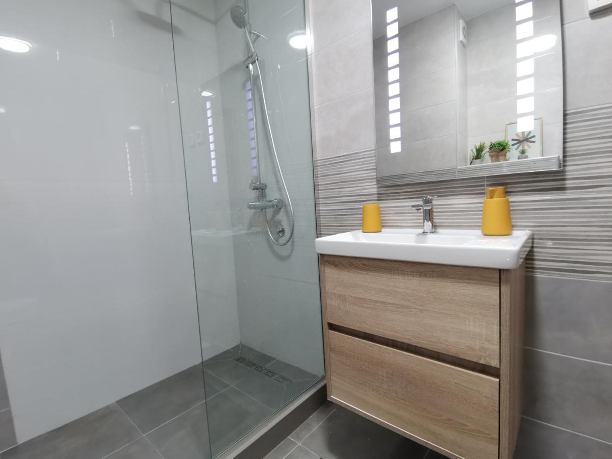 Cozy One-Bedroom Apartment At Ljubovic Park Podgorica Esterno foto